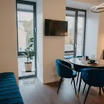 New Studio In The City Center Near Bus Station With Parking