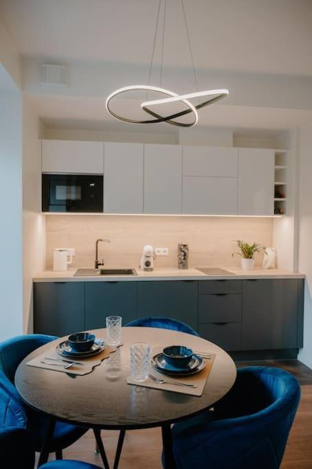 Leilighet New Studio In The City Center Near Bus Station With Parking